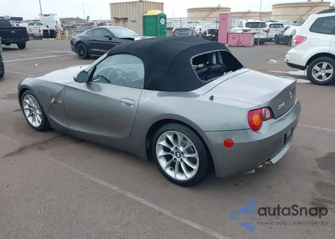 2004 BMW Z4 2.5I из США, поврежденный, VIN 4USBT334X4LR66905